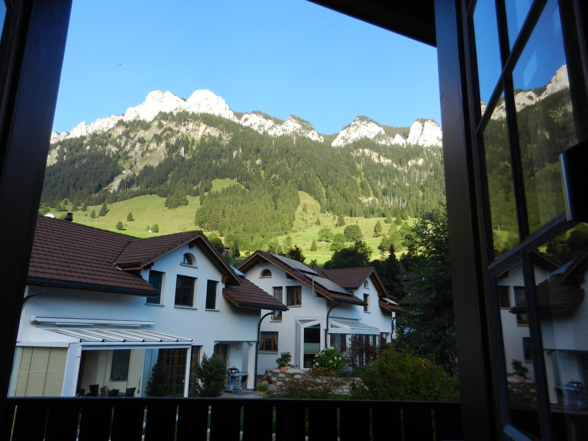 Apartmenthaus Kreuzbuche Flühli Екстериор снимка